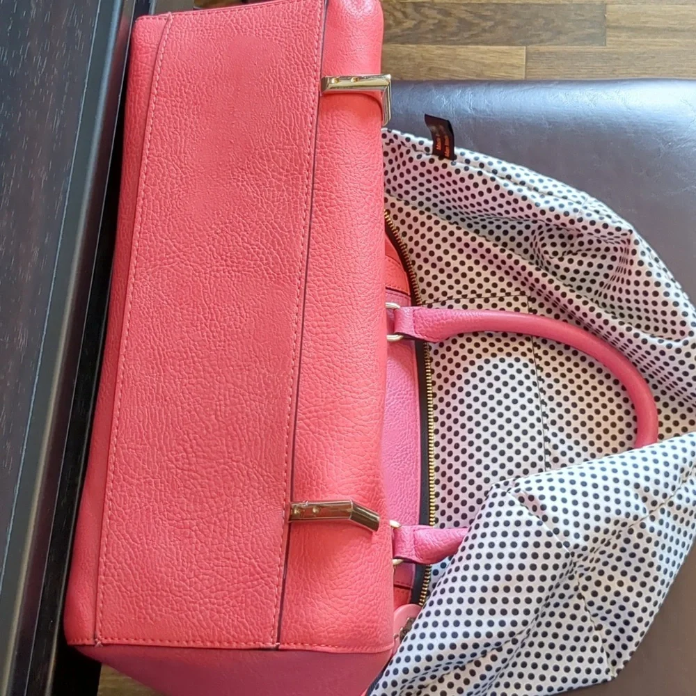 Gianni Bini Two-Tone vinyl bag